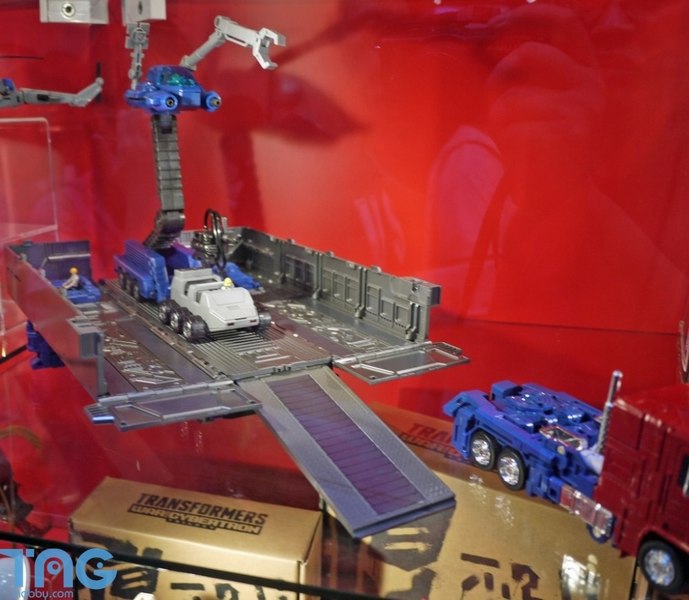 ACG 2019   Transformers Siege And Flame Toys New Products  (5 of 44)